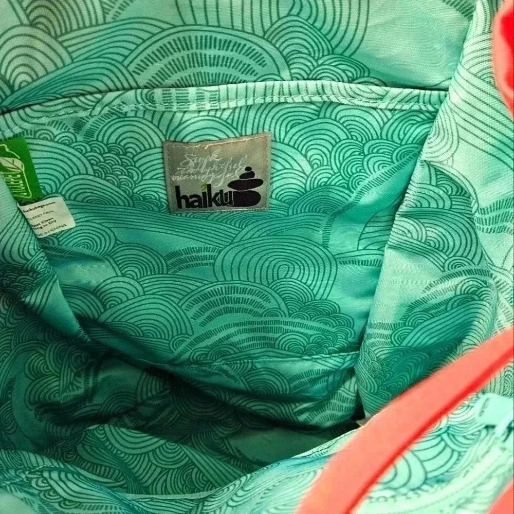 Haiku backpack‎ - Picture 6 of 9